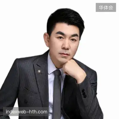 钟龙铭
